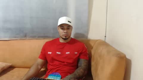 michelle_allen0104 online show from 01.15.25