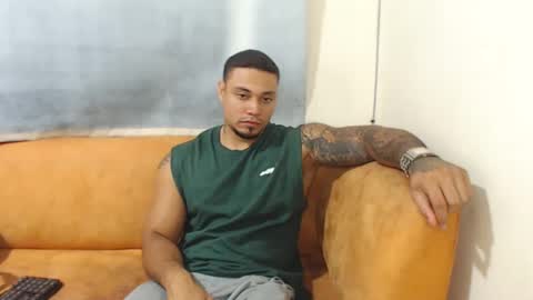 michelle_allen0104 online show from 02.16.25