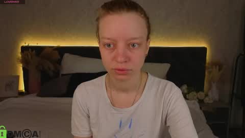 michelle_blond online show from 04.21.26