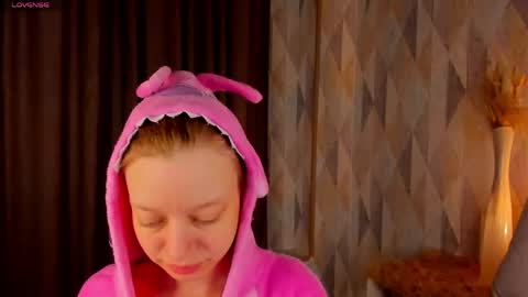 michelle_blond online show from 05.18.26
