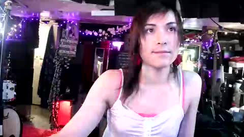 michelle_flowers online show from 11.11.25