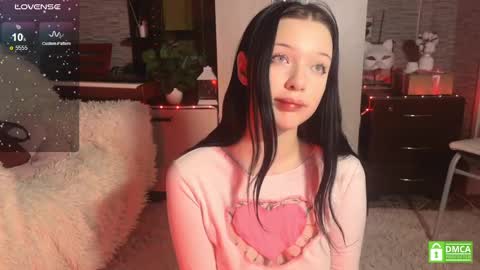 Michelle online show from 02.08.25