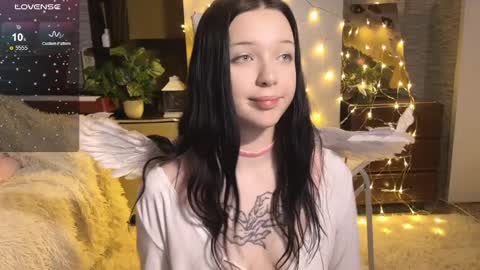 Michelle online show from 03.04.25