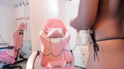 michelleblair1 online show from 06.10.26