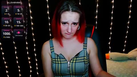 Snapshot of michelleevie chatting on 01.09.25 Agatha online show from 01.09.25