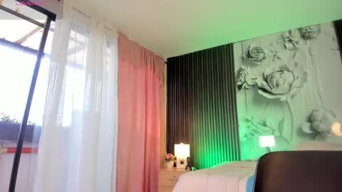 michellepreston_ online show from 04.14.26