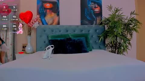 michellereys online show from 02.23.25