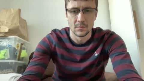 Snapshot of michgabo chatting on 10.08.25 michgabo online show from 10.08.25