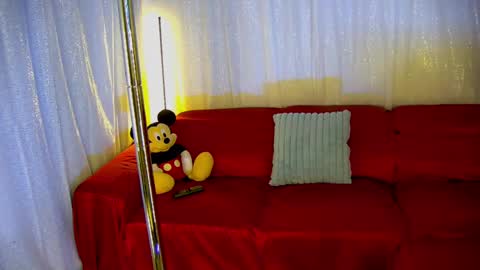 Mickey online show from 03.02.25