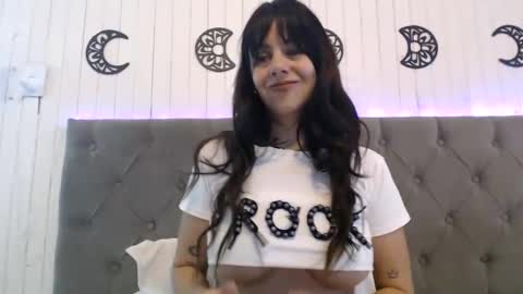 Snapshot of mickystrumia chatting on 06.07.26 mickystrumia online show from 06.07.26