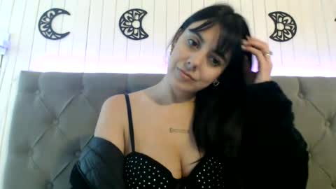 Snapshot of mickystrumia chatting on 06.21.26 mickystrumia online show from 06.21.26