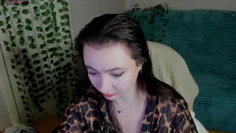 Snapshot of mickywood chatting on 06.08.26 Micky online show from 06.08.26