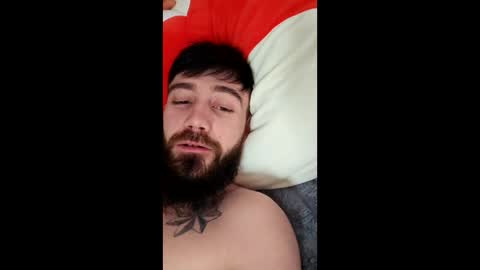 Snapshot of micutug chatting on 03.29.26 micutug online show from 03.29.26