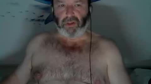 Snapshot of midhir chatting on 01.23.25 kike online show from 01.23.25