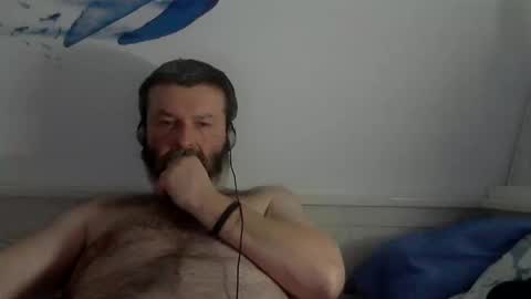 Snapshot of midhir chatting on 01.31.25 kike online show from 01.31.25