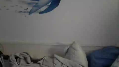 Snapshot of midhir chatting on 02.01.25 kike online show from 02.01.25