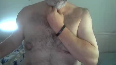 Snapshot of midhir chatting on 09.20.25 kike online show from 09.20.25