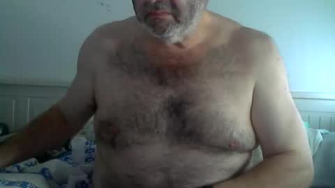 Snapshot of midhir chatting on 09.22.25 kike online show from 09.22.25