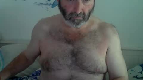 Snapshot of midhir chatting on 10.12.25 kike online show from 10.12.25