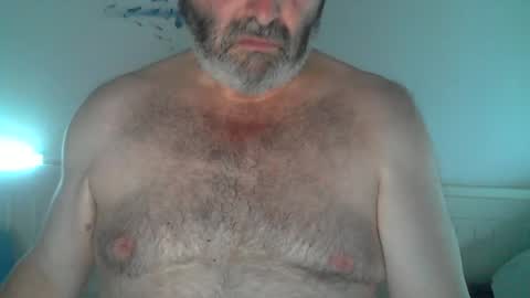 Snapshot of midhir chatting on 07.11.26 kike online show from 07.11.26