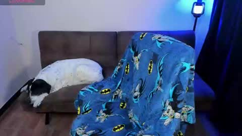 Snapshot of midnight07_ chatting on 02.26.25 Blue online show from 02.26.25