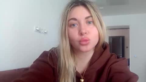 Snapshot of midnight_lace1 chatting on 02.24.26 Midnight lace1 online show from 02.24.26