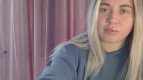 Snapshot of midnight_lace1 chatting on 02.26.26 Midnight lace1 online show from 02.26.26