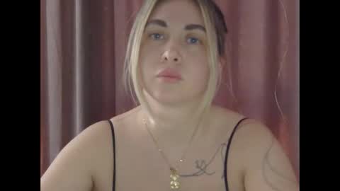 Snapshot of midnight_lace1 chatting on 03.22.26 Midnight lace1 online show from 03.22.26