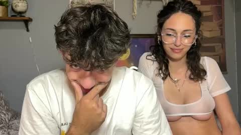 Snapshot of midnight_motion chatting on 10.01.25 midnight_motion online show from 10.01.25