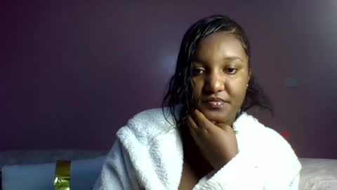 Snapshot of midnight_sexy chatting on 06.17.26 midnight_sexy online show from 06.17.26