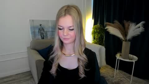 midnighteaura online show from 04.21.26