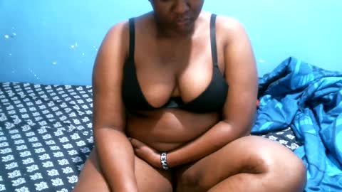 Snapshot of midnightkady chatting on 06.14.26 Caddy online show from 06.14.26
