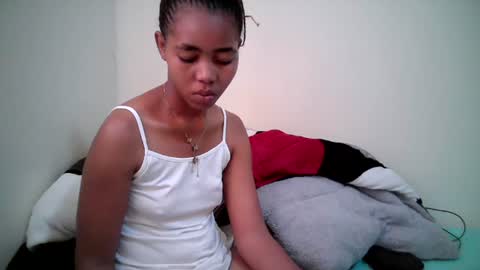 Snapshot of midnightnala chatting on 06.18.26 Nala online show from 06.18.26