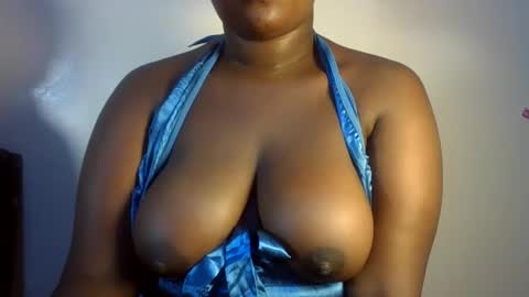 Snapshot of midnightt_curves chatting on 06.07.26 midnightt_curves online show from 06.07.26