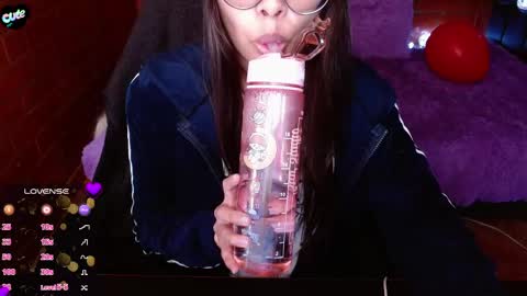 Midori 7u7 online show from 04.24.26