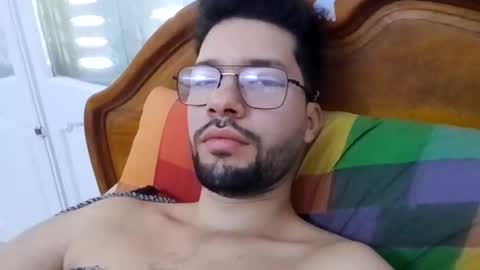 Snapshot of midoumas1 chatting on 12.22.24 Sam online show from 12.22.24