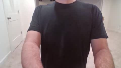 Snapshot of midwestdad2026 chatting on 04.01.26 midwestdad2026 online show from 04.01.26