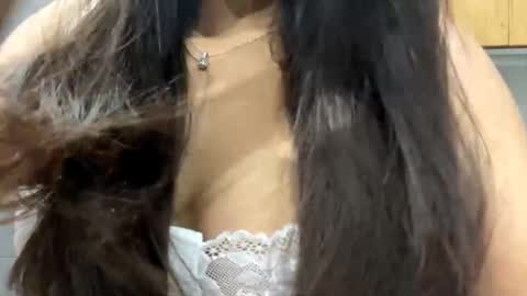 Mia online show from 02.13.26