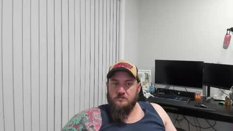 Snapshot of mighty_m0use chatting on 11.15.25 MIGHTY M0USE online show from 11.15.25