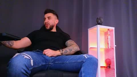 Snapshot of mightyaaron chatting on 02.12.25 MightyAaron online show from 02.12.25