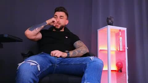 Snapshot of mightyaaron chatting on 02.17.25 MightyAaron online show from 02.17.25