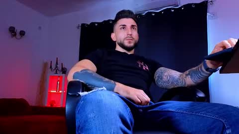 Snapshot of mightyaaron chatting on 09.14.25 MightyAaron online show from 09.14.25