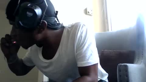Snapshot of mightymandingo chatting on 06.10.26 Mightymandingo online show from 06.10.26