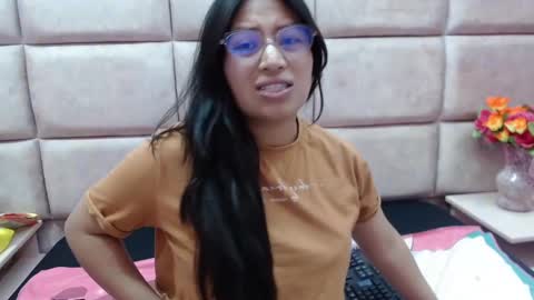 Snapshot of miha_smith chatting on 01.05.25 Miha online show from 01.05.25