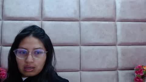 Snapshot of miha_smith chatting on 03.09.25 Miha online show from 03.09.25