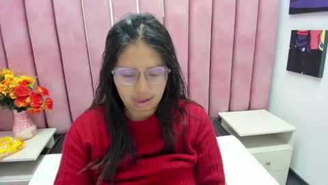 Snapshot of miha_smith chatting on 10.11.25 Miha online show from 10.11.25