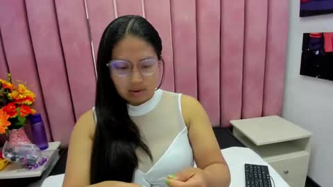 Snapshot of miha_smith chatting on 10.19.25 Miha online show from 10.19.25
