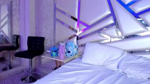 MIA 3 online show from 10.15.25