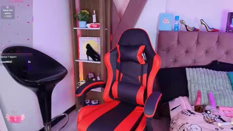 Miia Paris online show from 02.12.26