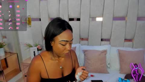 Miia Schwarz  online show from 01.18.25